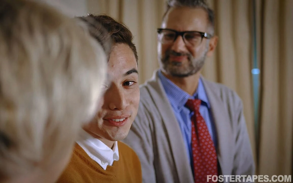 Big Boobed Foster Stepmom Dee Williams Takes Stepson’s Hot Jizz Inside Her